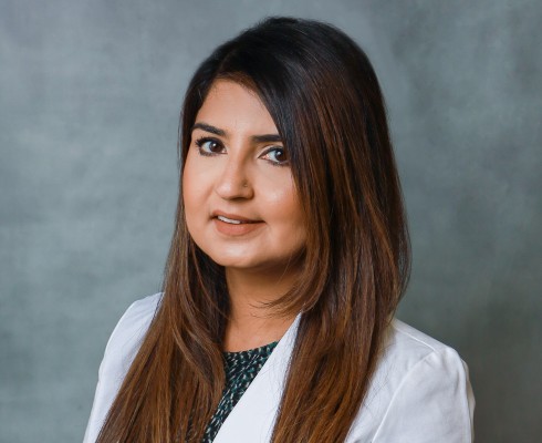 Fiza Khan, MD